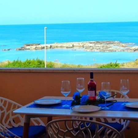 Bilocale Punta Rosa - Fronte Spiaggia Otranto Buitenkant foto