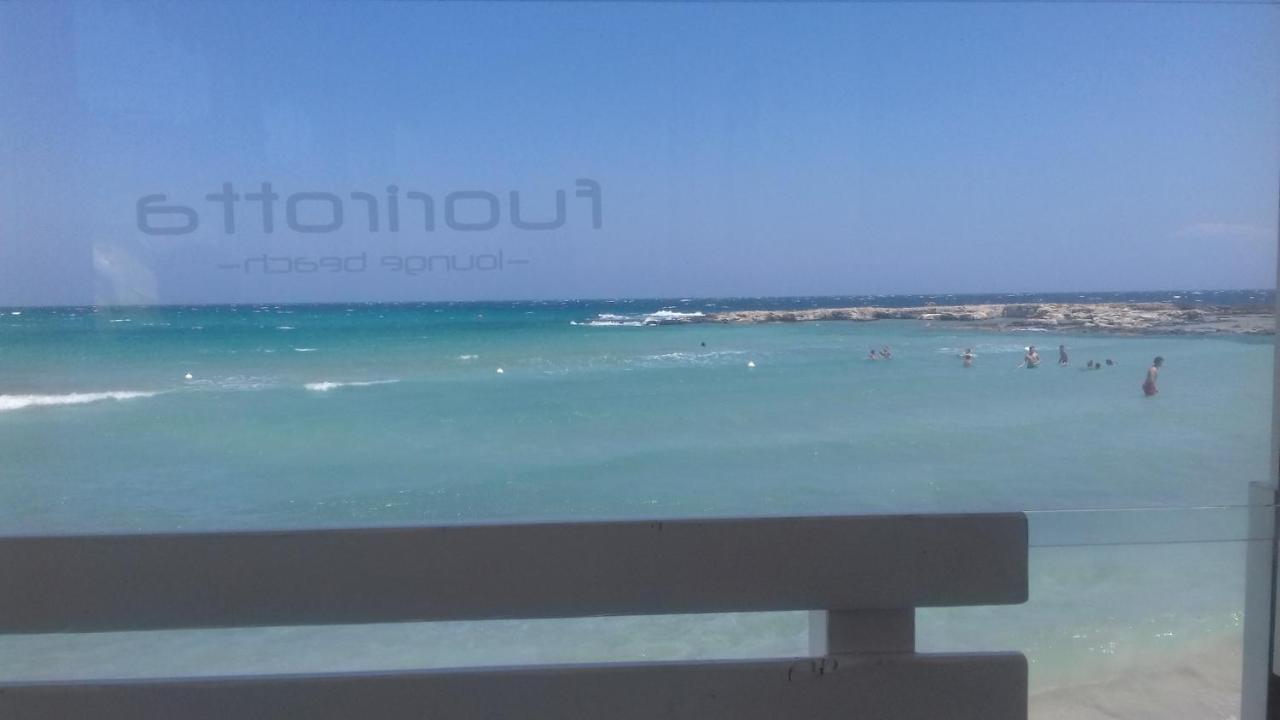 Bilocale Punta Rosa - Fronte Spiaggia Otranto Buitenkant foto